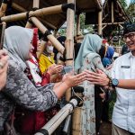 Menparekraf Dorong UMKM Desa Wisata Baros Jabar Kembangkan Potensi Parekraf