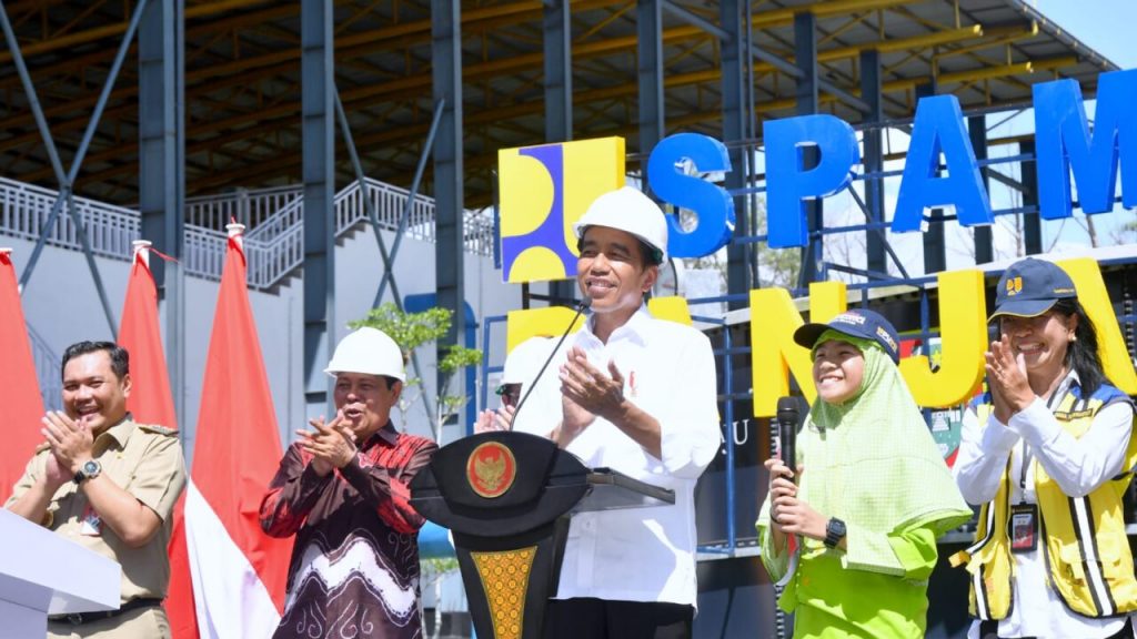 Presiden Jokowi Resmikan SPAM Banjarbakula di Kota Banjarbaru 1