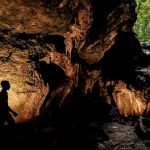 Gua-Batu-Cermin-Destinasi-Wisata-Unggulan-Sebelum-ke-TN-Komodo