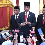 Presiden-Jokowi-Minta-Menkominfo-Budi-Arie-Setiadi-Utamakan-Penyelesaian-BTS